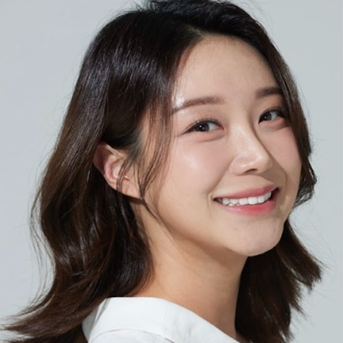 Grace W. Aesthetician