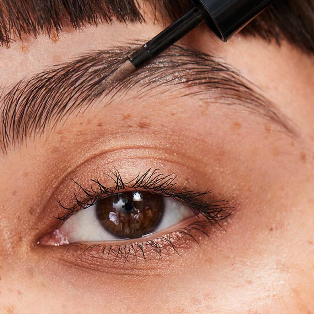 Brow Staining Not ready for PMU? Try Brow Staining to experience what it’s like to have PMU for up to 2 weeks.