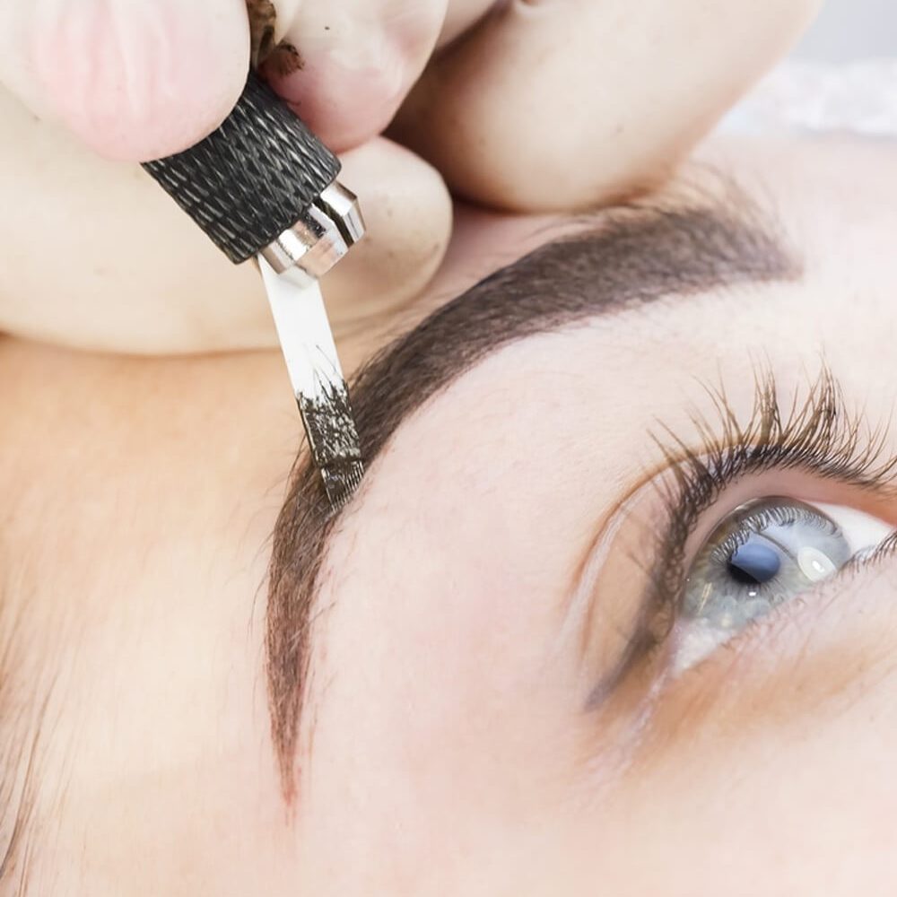 Eyebrows INKJI’s signature light-handed technique ensures soft and airy brow look that blends in with your skin.